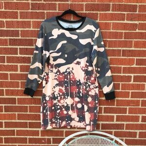 Crazy Train womens camo tee shirt dress size large green tan long sleeve